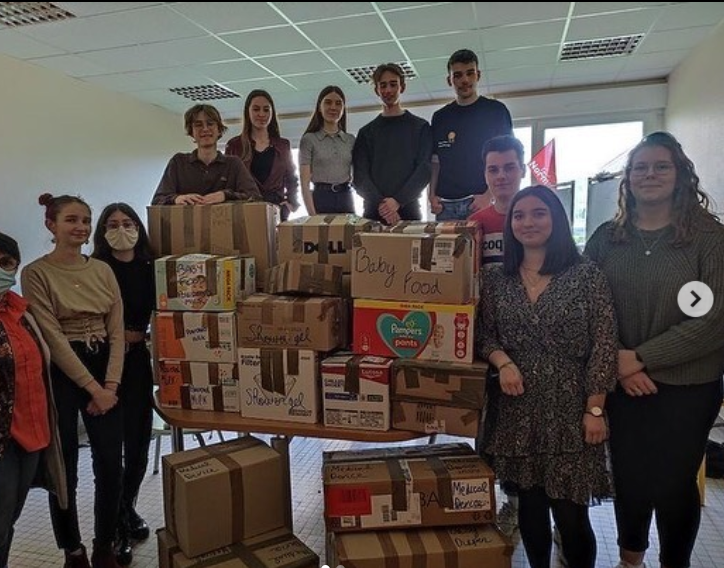 Collecte de dons en faveur des réfugiés ukrainiens